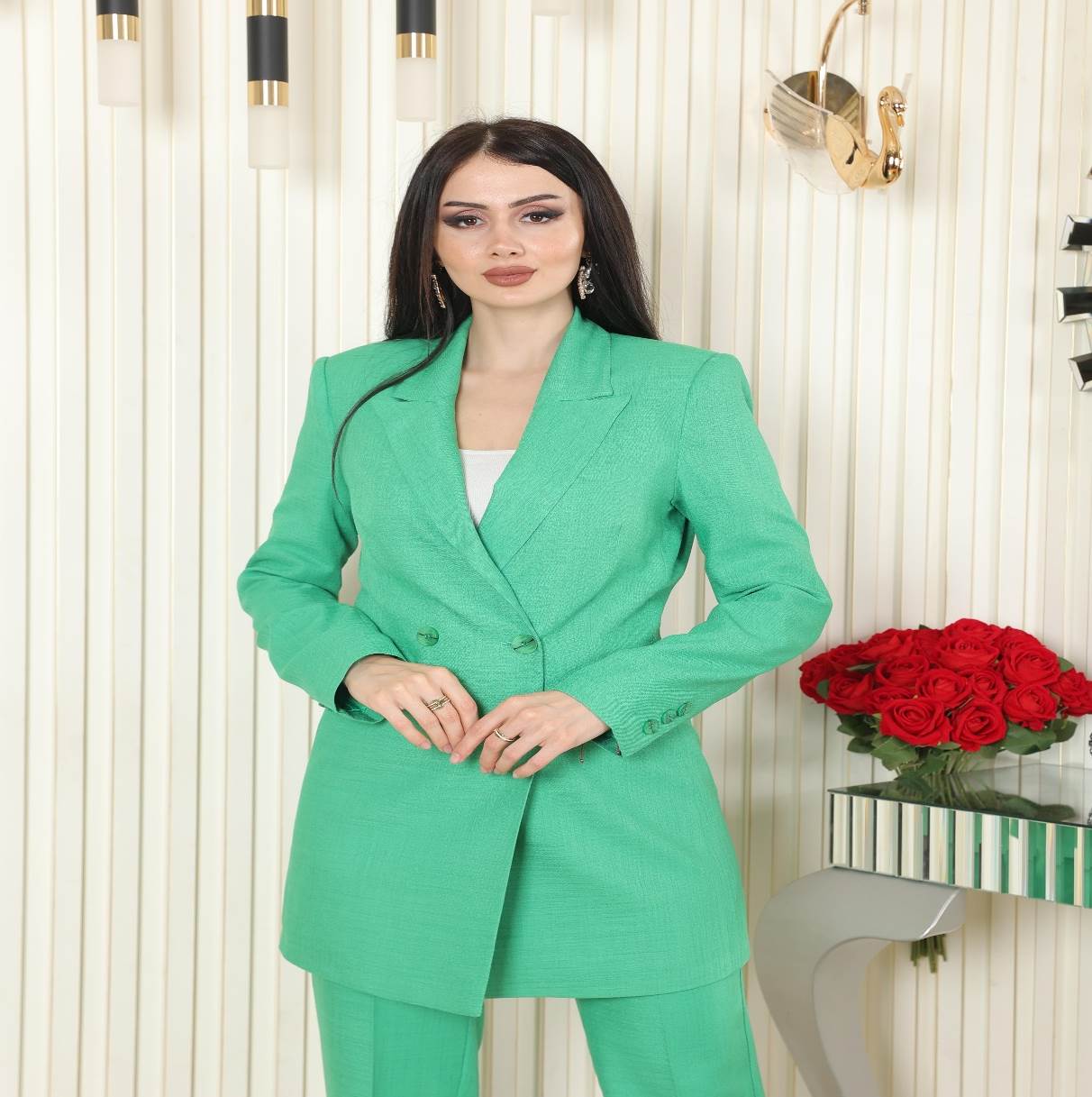 Brooch Detail Crepe Skirt Suit